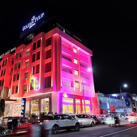 Hotel Golden Tulip Essential Dźajpur Zewnętrze zdjęcie