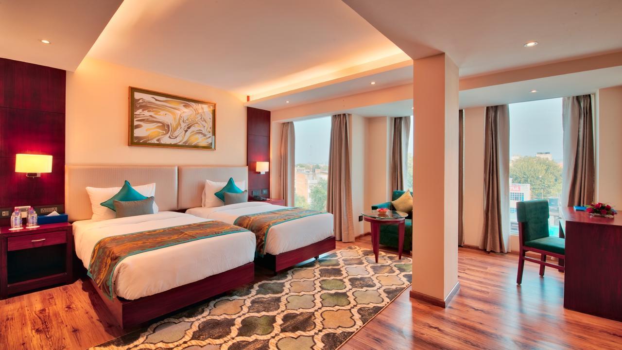 Hotel Golden Tulip Essential Dźajpur Zewnętrze zdjęcie