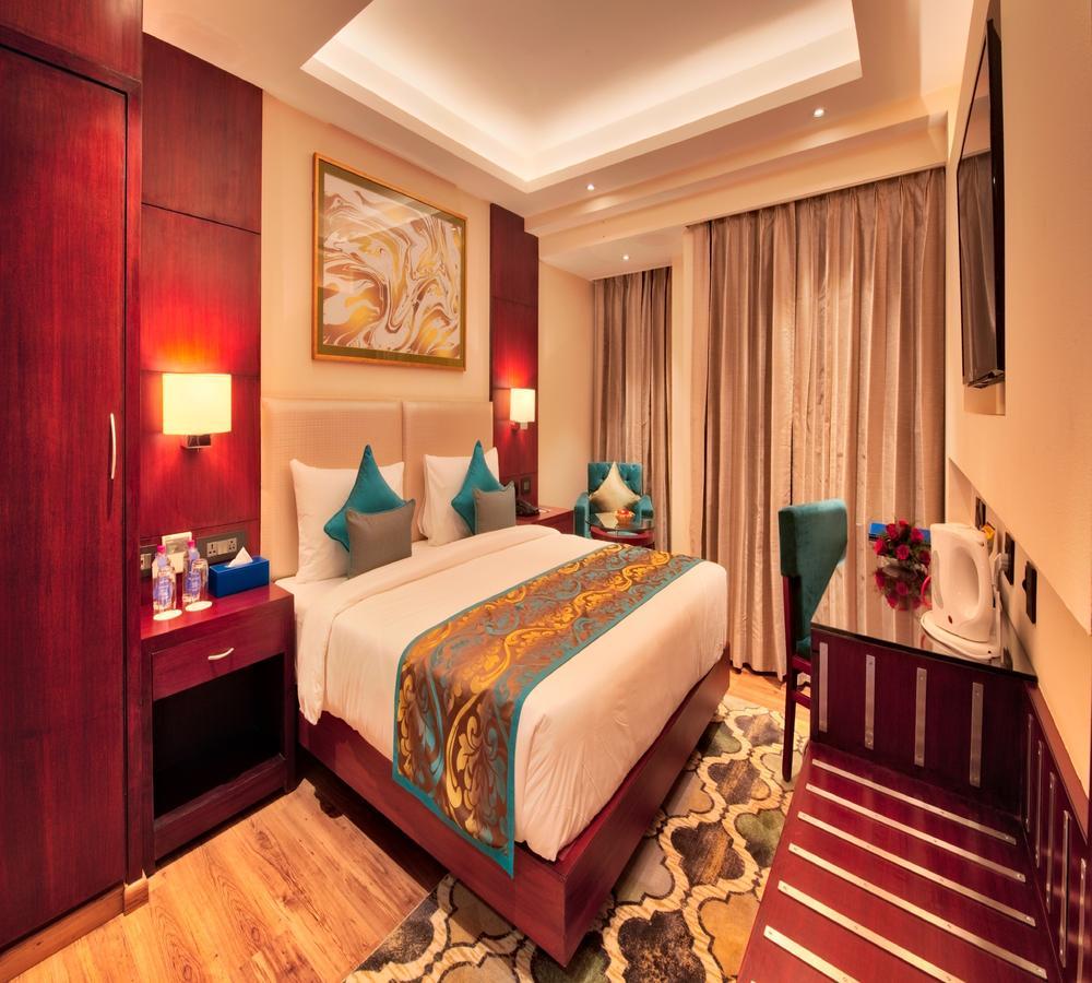 Hotel Golden Tulip Essential Dźajpur Zewnętrze zdjęcie