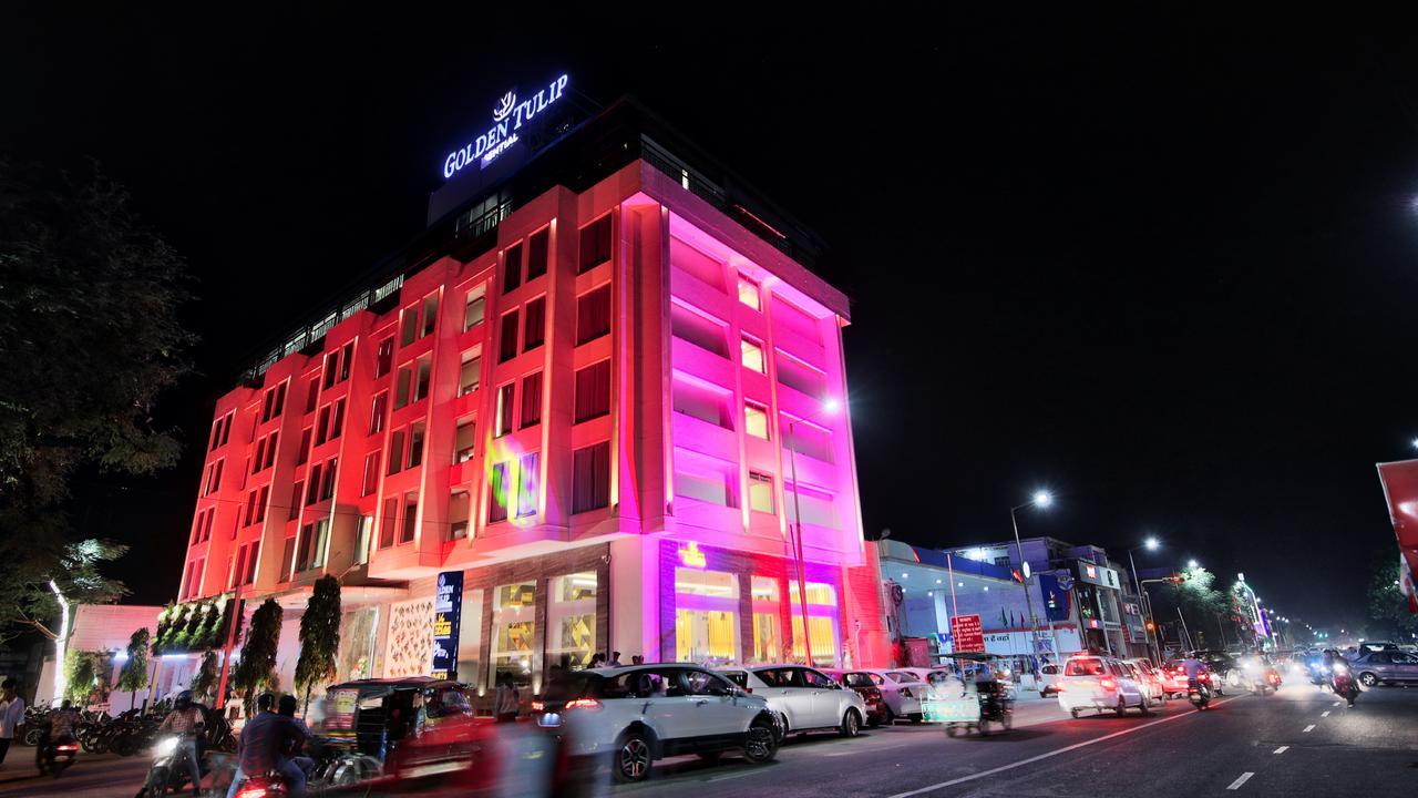 Hotel Golden Tulip Essential Dźajpur Zewnętrze zdjęcie
