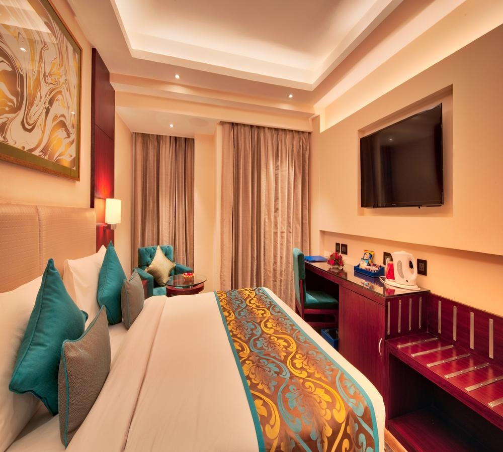 Hotel Golden Tulip Essential Dźajpur Zewnętrze zdjęcie