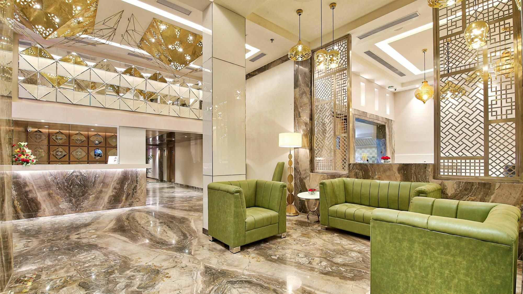 Hotel Golden Tulip Essential Dźajpur Zewnętrze zdjęcie