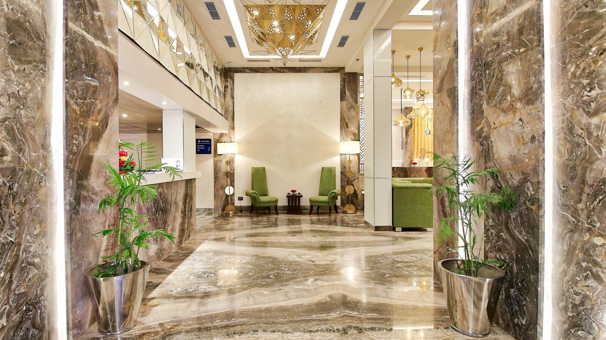 Hotel Golden Tulip Essential Dźajpur Zewnętrze zdjęcie